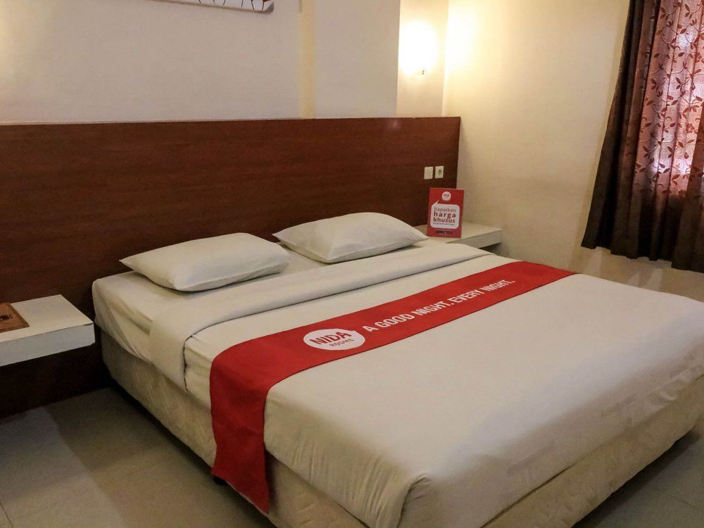 Hotel Reddoorz @ Raya Kuta Kuta Lombok Exterior foto